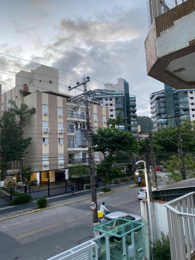 Apartamento Com Estacionamento, Wi-Fi, Ar Condicionado A 300 Metros Da Praia Da Enseada No Guaruja. المظهر الخارجي الصورة