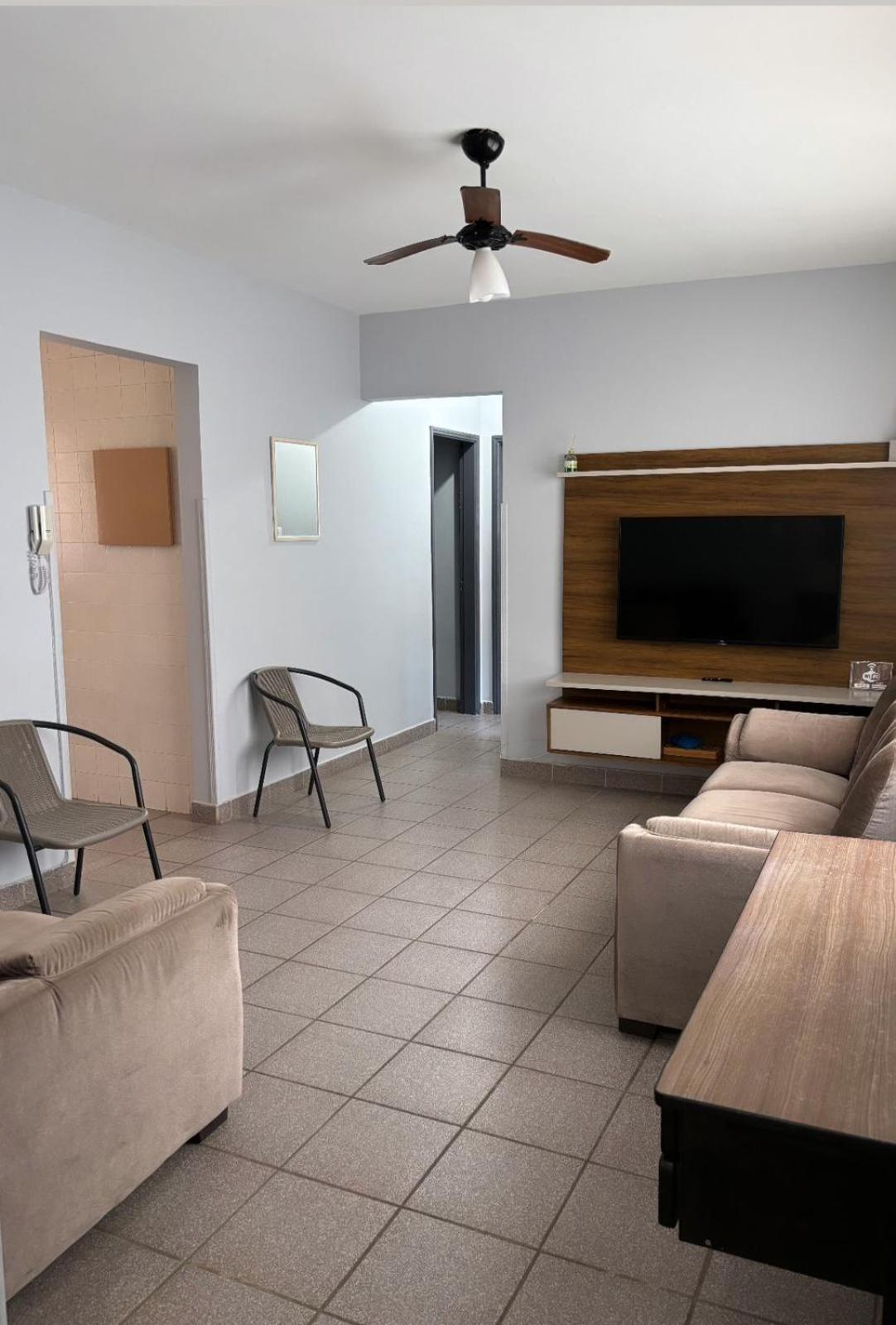 Apartamento Com Estacionamento, Wi-Fi, Ar Condicionado A 300 Metros Da Praia Da Enseada No Guaruja. المظهر الخارجي الصورة