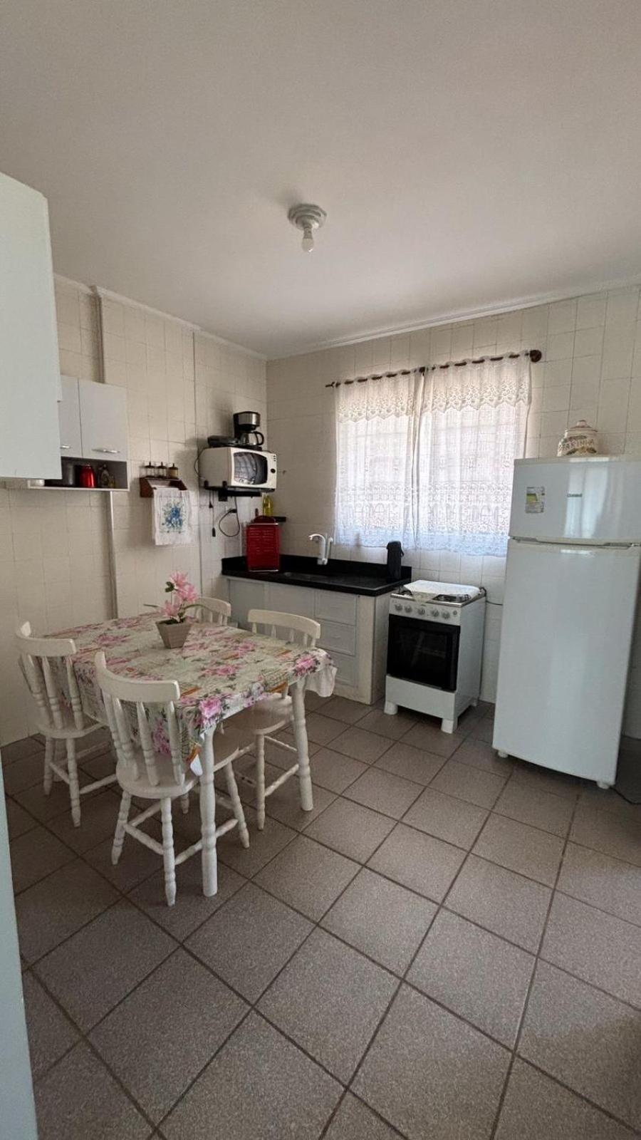 Apartamento Com Estacionamento, Wi-Fi, Ar Condicionado A 300 Metros Da Praia Da Enseada No Guaruja. المظهر الخارجي الصورة